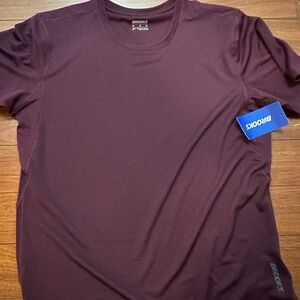 Brooks Men's Purple Dash Short Sleeve Tee